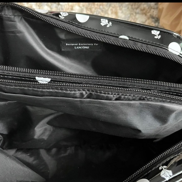 Lancome Makeup Bag set - Picture 7 of 7